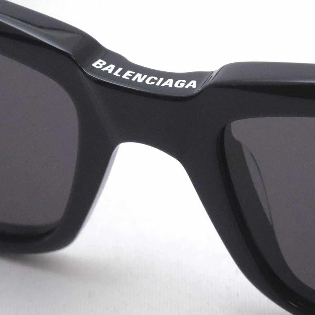 バレンシアガ サングラス BALENCIAGA BB0345S 001