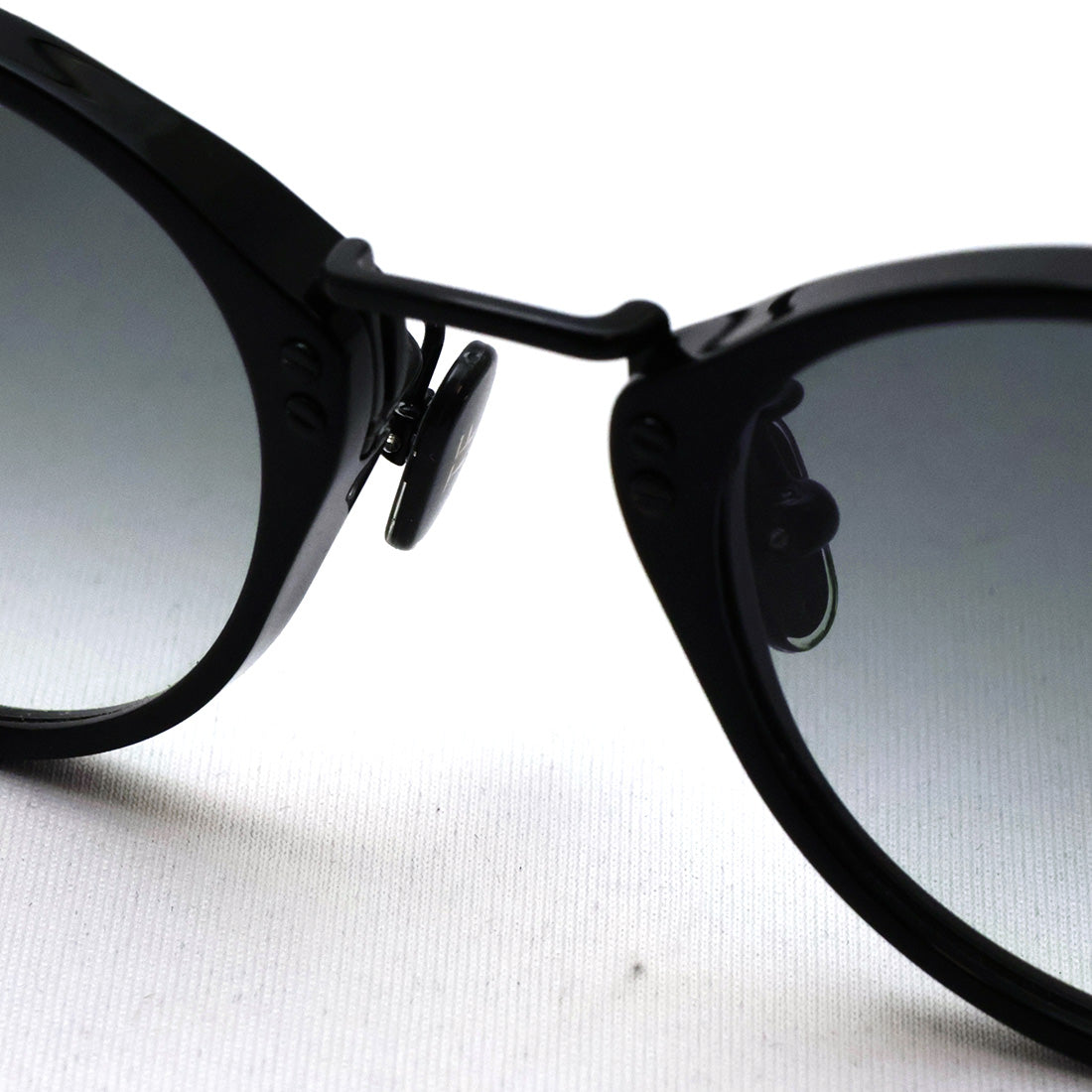 【TOM FORD/トムフォード】ボストン サングラス TF1050-D 01B 49