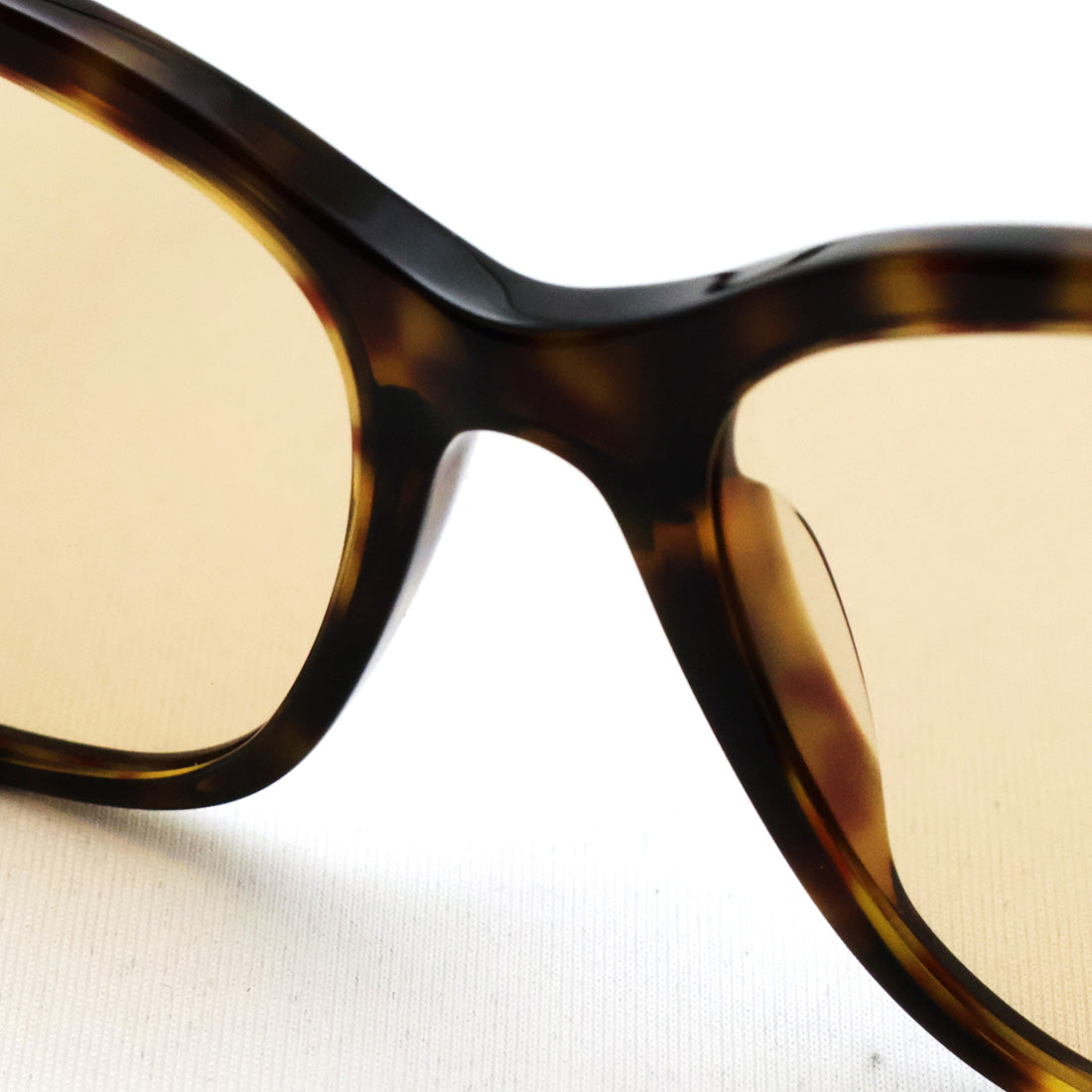 【TOM FORD/トムフォード】スクエア 調光サングラス TF1108 52E 55
