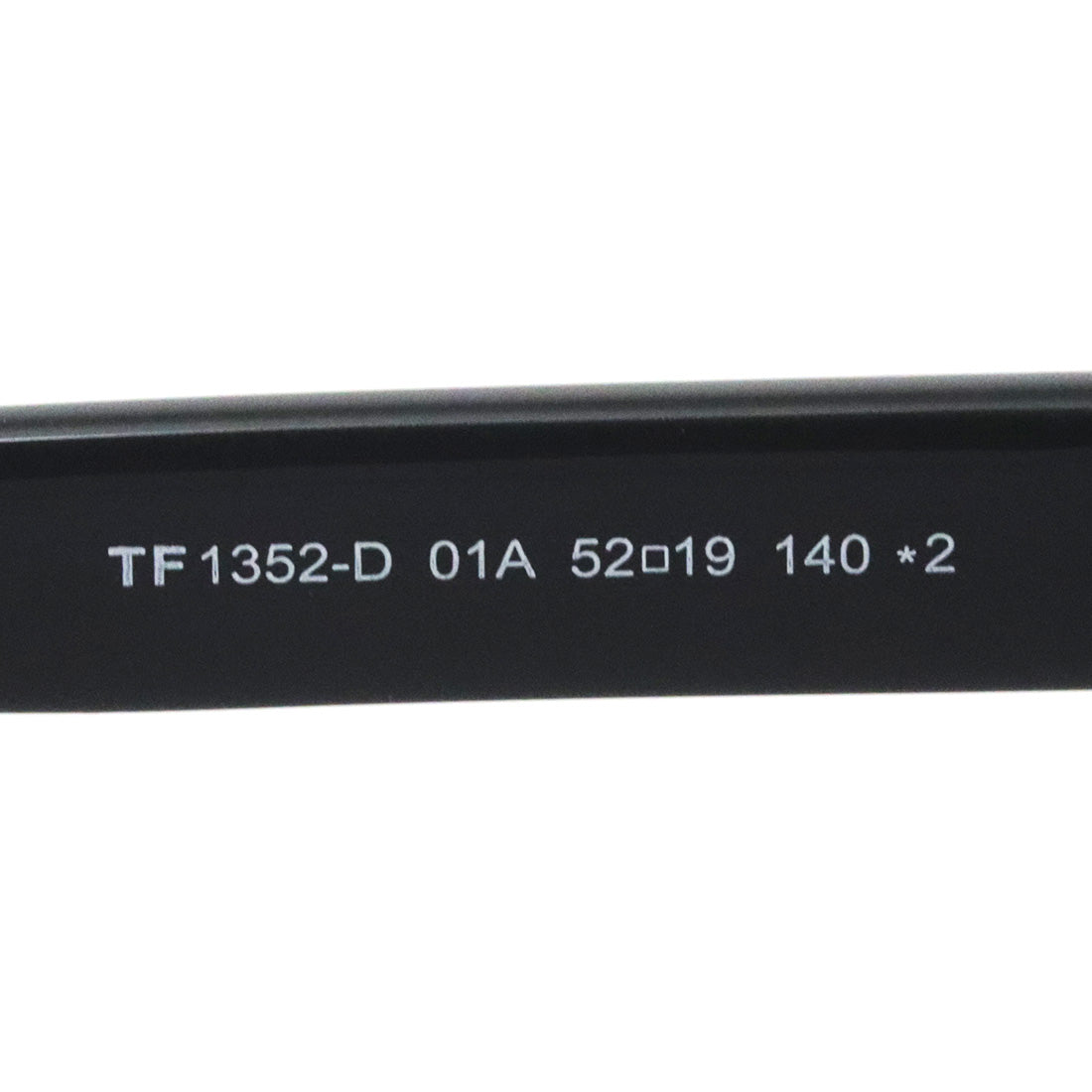 【TOM FORD/トムフォード】スクエア サングラス TF1352-D 01A 52