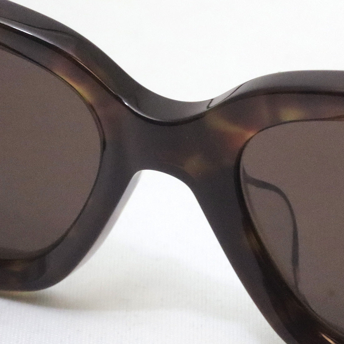 Gucci Sunglasses GUCCI GG1531SK 002