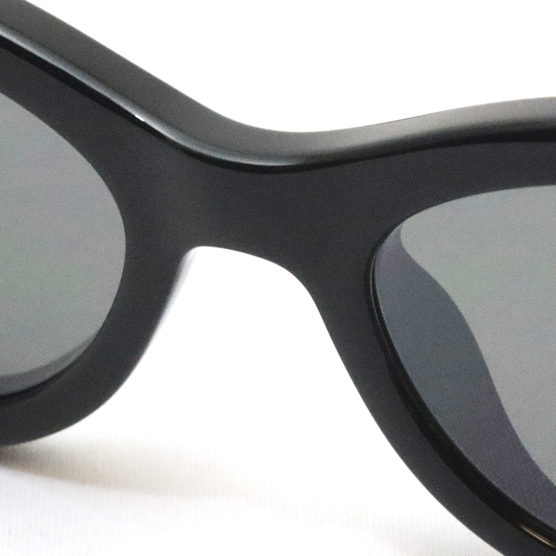 Gucci Sunglasses GUCCI GG1691S 001