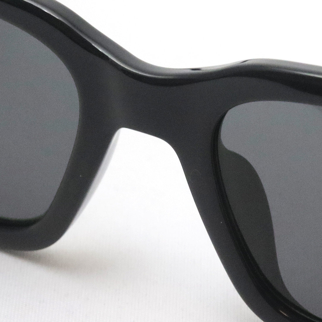 Gucci Sunglasses GUCCI GG1857SK 001
