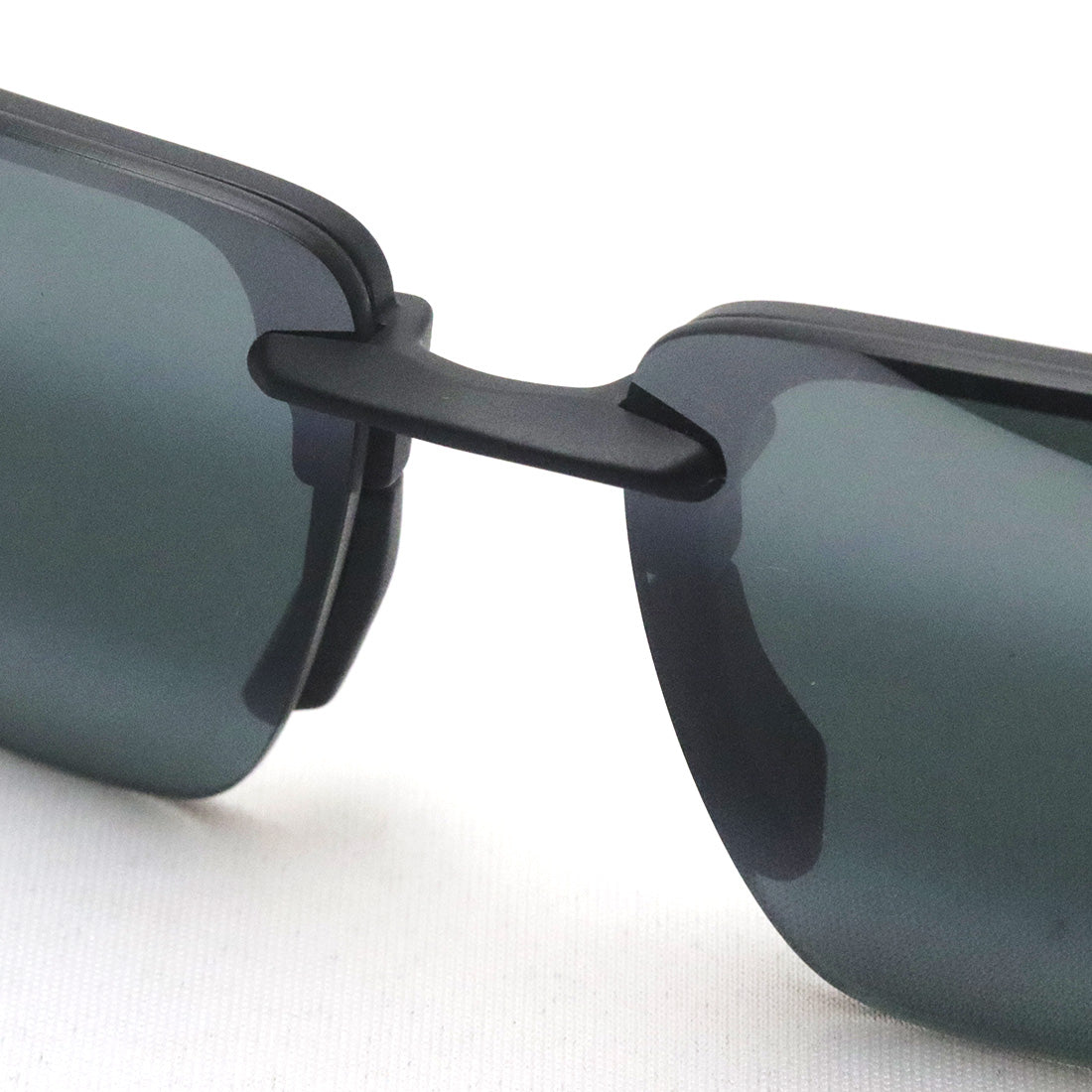 Maui Jim polarized sunglasses Maui Jim MJ0656SA 004 61