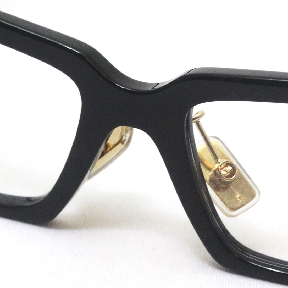 ミュウミュウ メガネ miumiu MU04XVF 1AB1O1 52