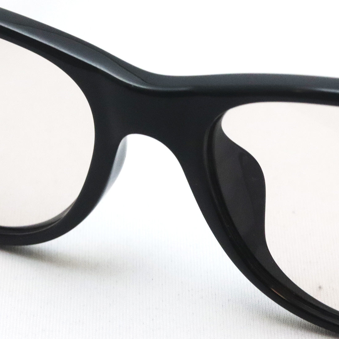 レイバン サングラス Ray-Ban ニューウェイファーラー RB2132F 60184 55