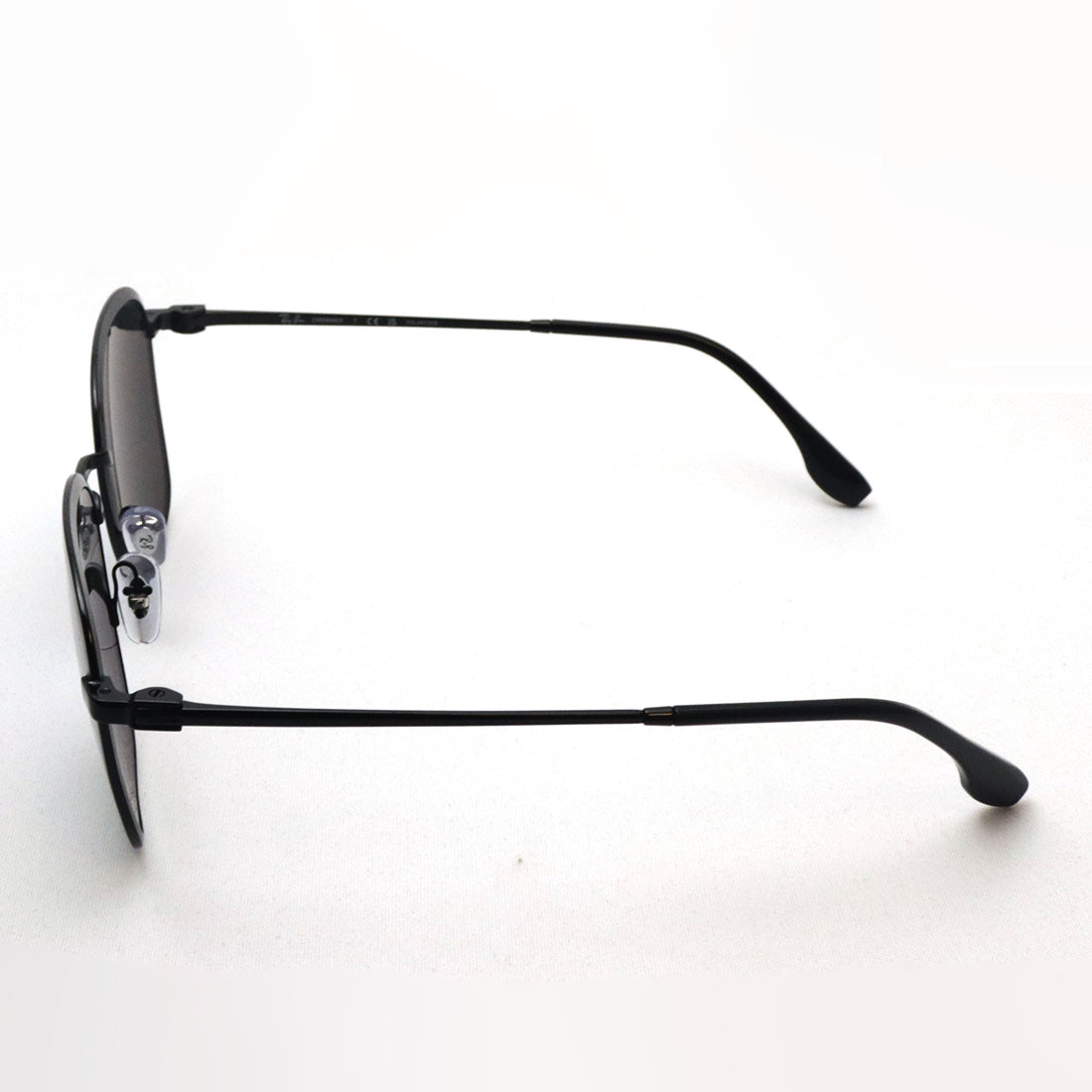 射线阳台偏光太阳镜Ray-Ban RB3720 002K8