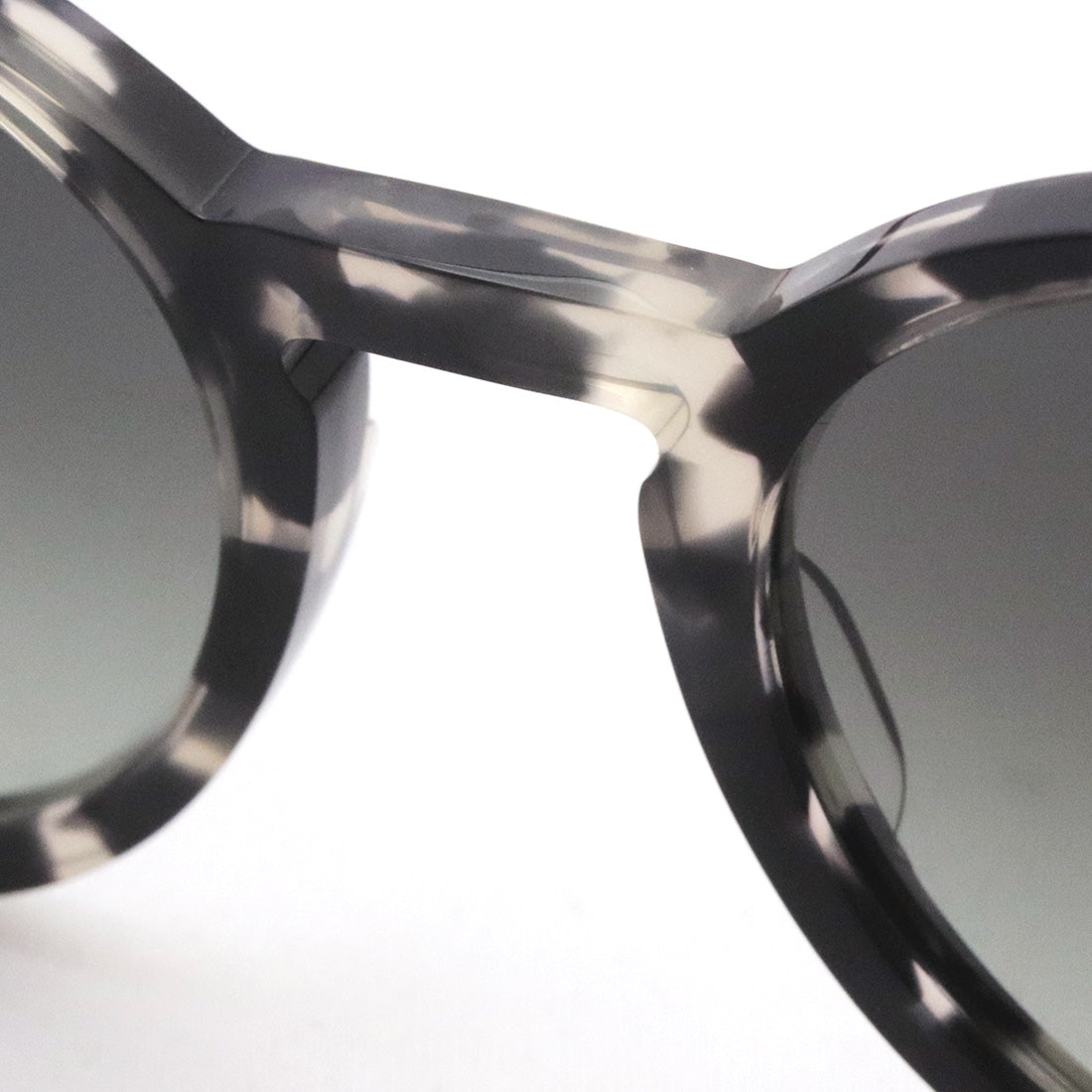 Ray-Ban太阳镜Ray-Ban RB7680S 133371