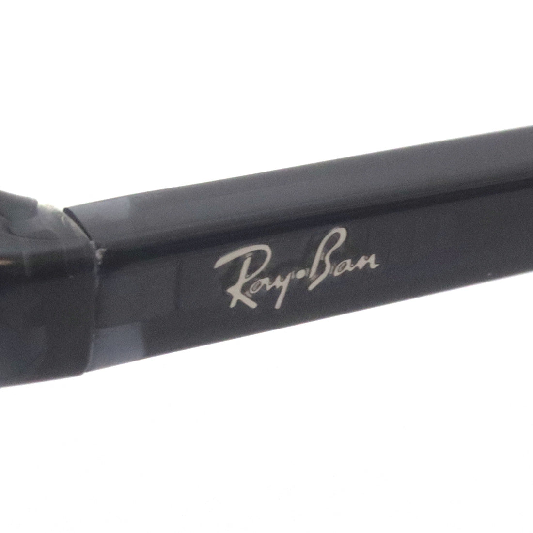 射线玻璃杯Ray-Ban RX5362 8310