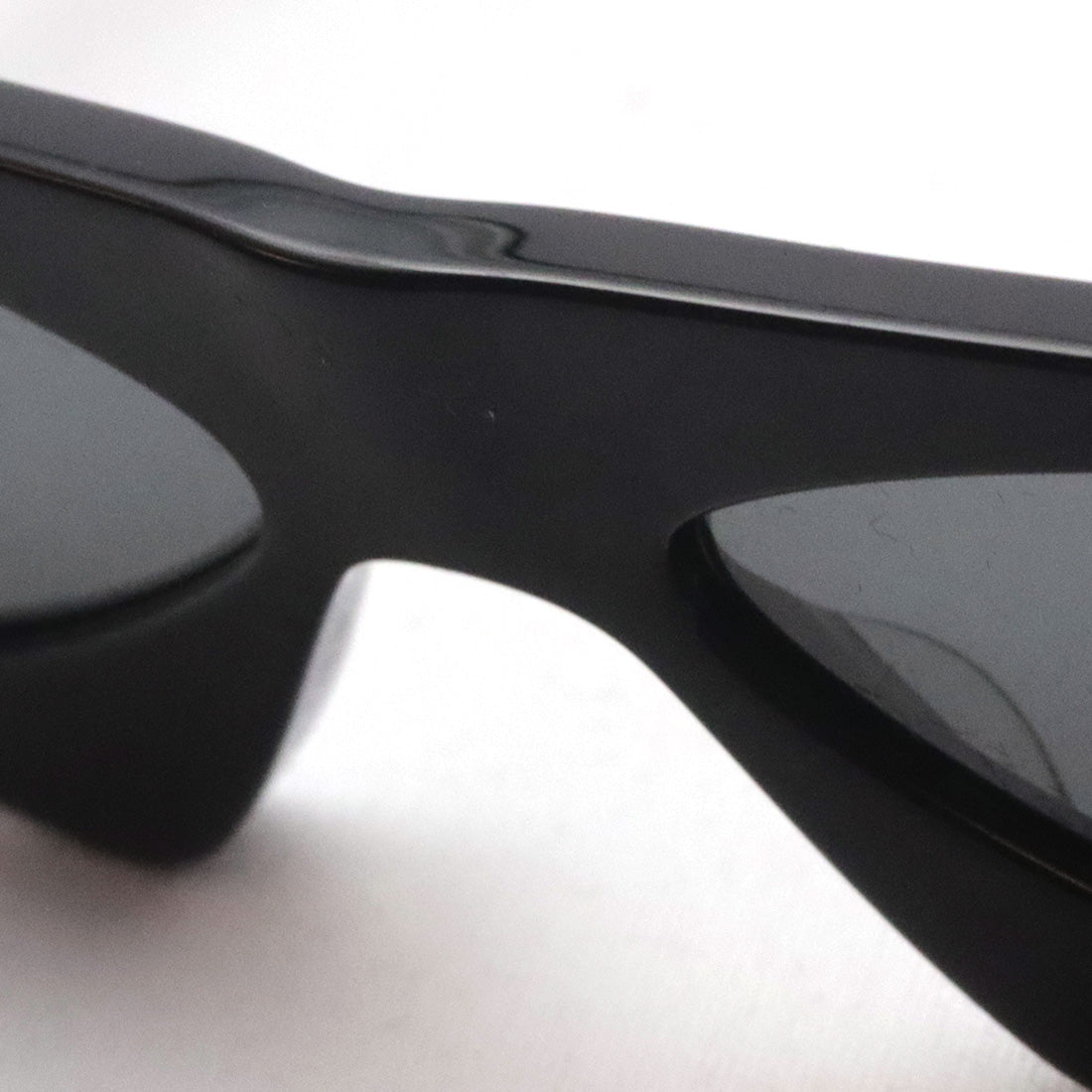 Alan Mikuri Sunglasses ALAIN MIKLI A05044 0016G Josseline