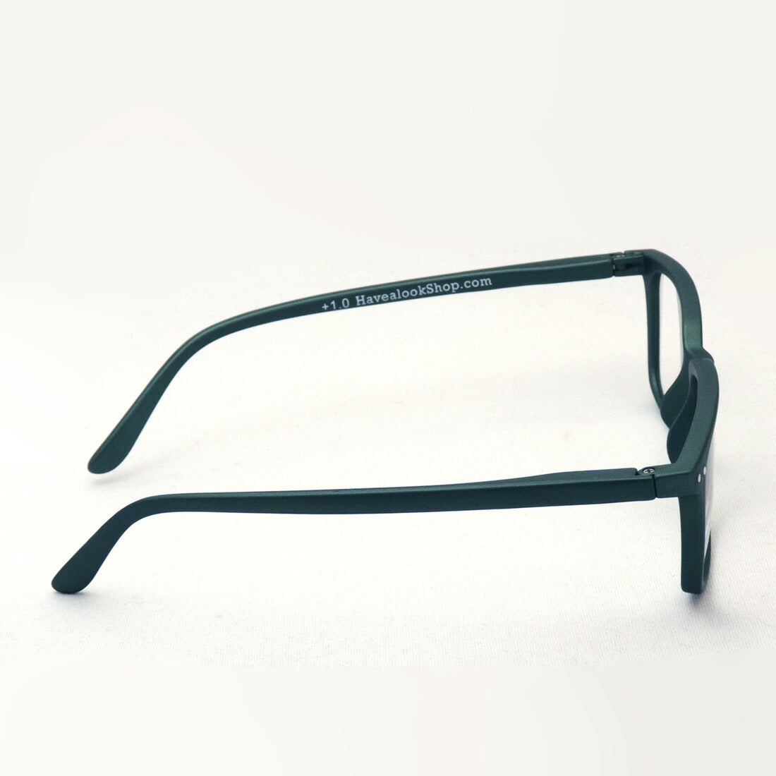 Hub Arrouch Have a Look Reading Glass Classic Army