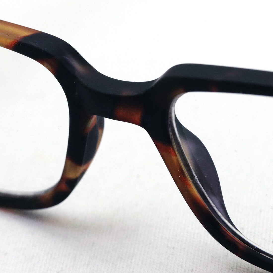 Hub Arrouch HAVE A LOOK Reading Glass CLASSIC Tortoase