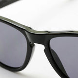Oakley太阳镜青年适合鞭打皮肤XS OJ9006-01 Oakley Frogskins XS青少年健康生活方式