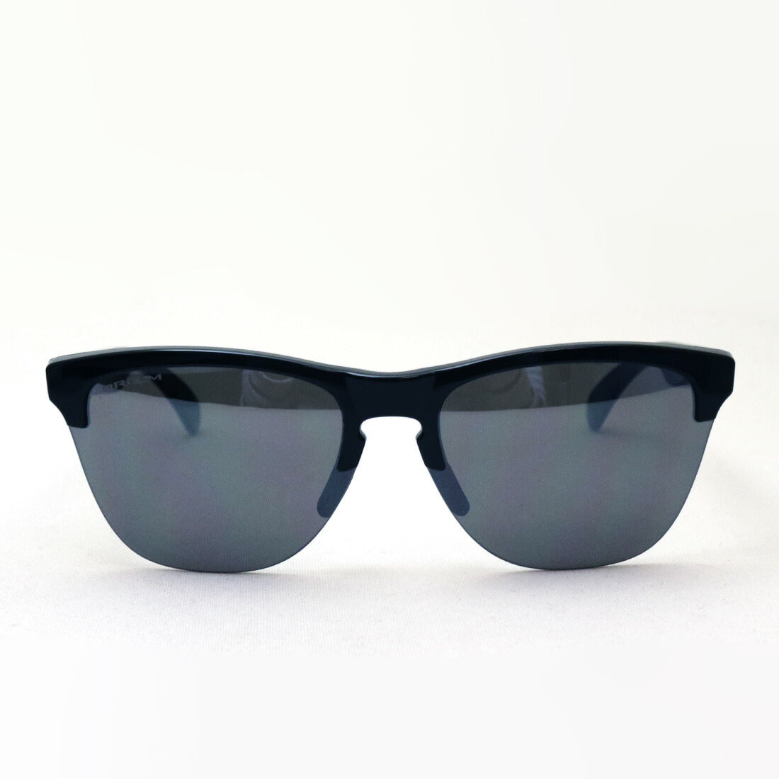 オークリー サングラス プリズム フロッグスキン ライト OO9374-10 OAKLEY FROGSKINS LITE PRIZM LIFESTYLE