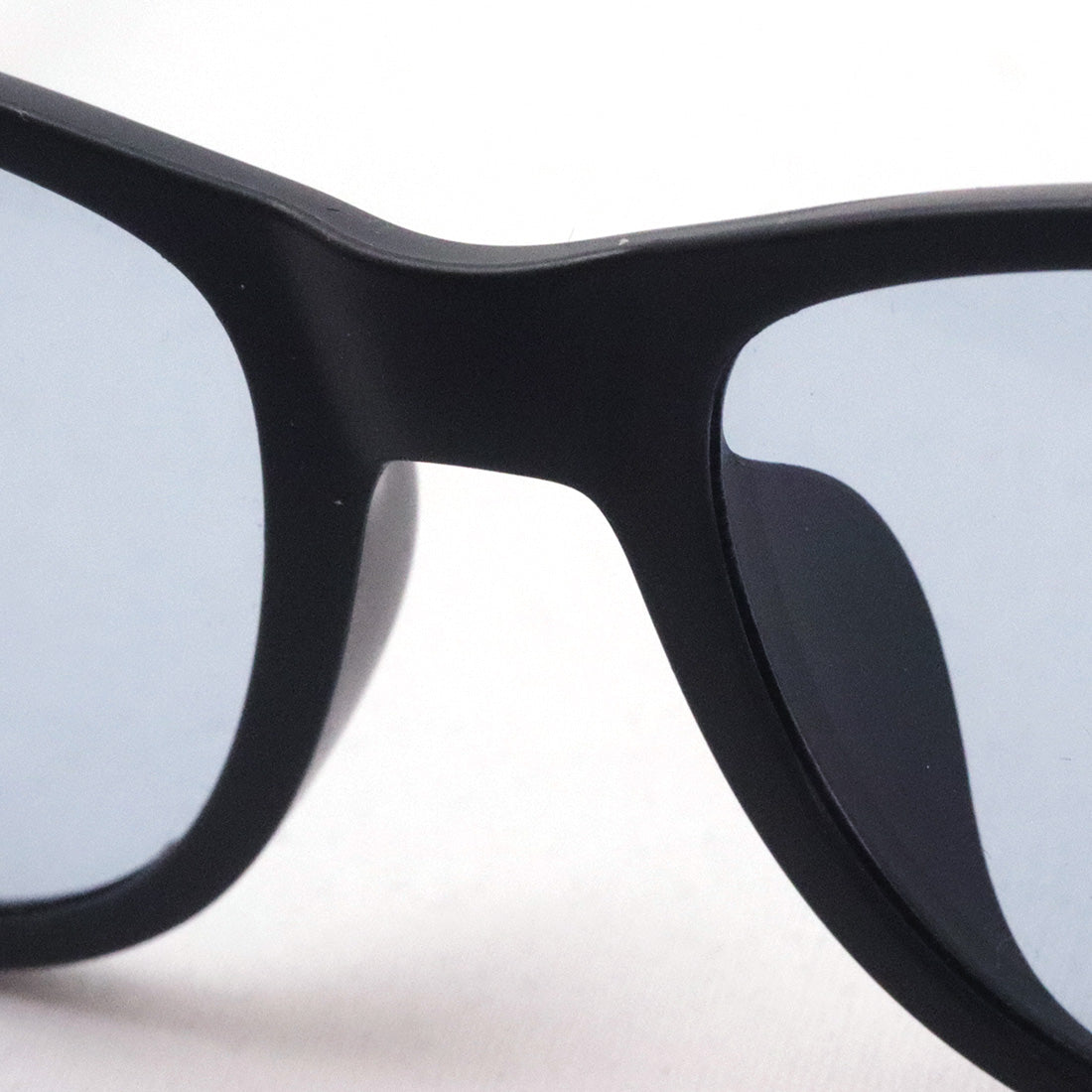 Plagra Plagla Sunglasses PG-03BK-LB