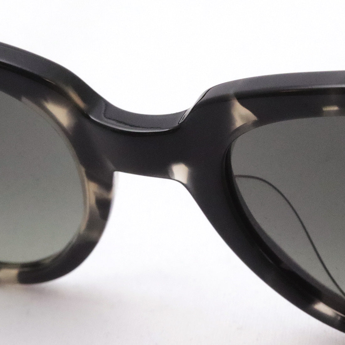 Ray-Ban Sunglasses Ray-Ban RB2199F 133371 Orion