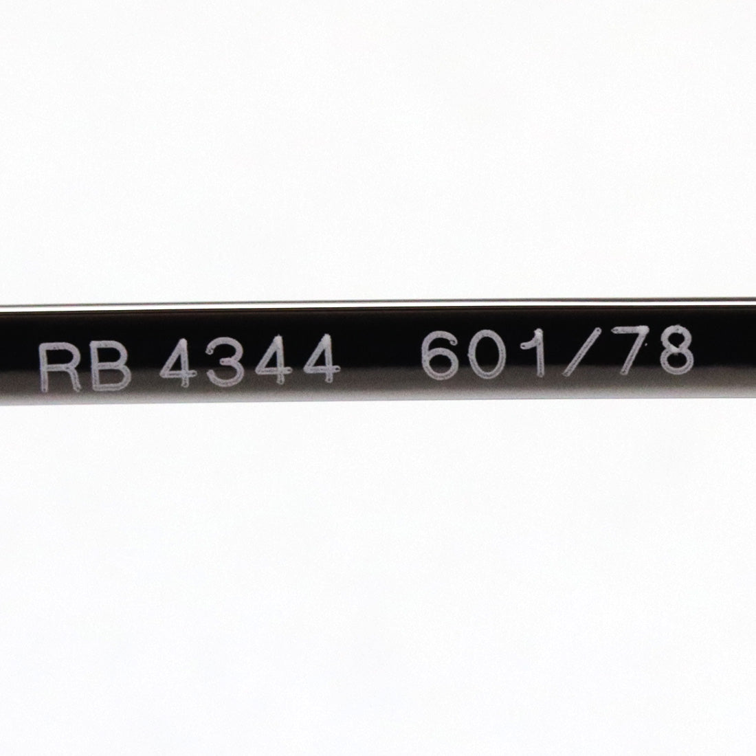 Gafas de sol polarizadas de Ray-Ban Ray-Ban RB4344 60178