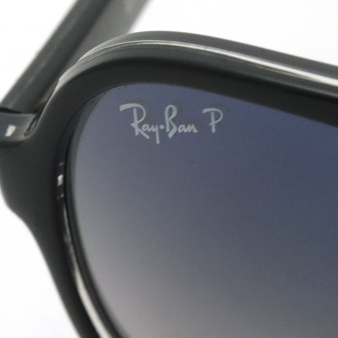 Gafas de sol polarizadas de Ray-Ban Ray-Ban RB4357 654578