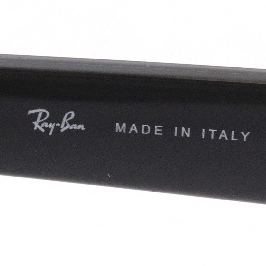 Gafas de sol polarizadas de Ray-Ban Ray-Ban RB4368 65459a
