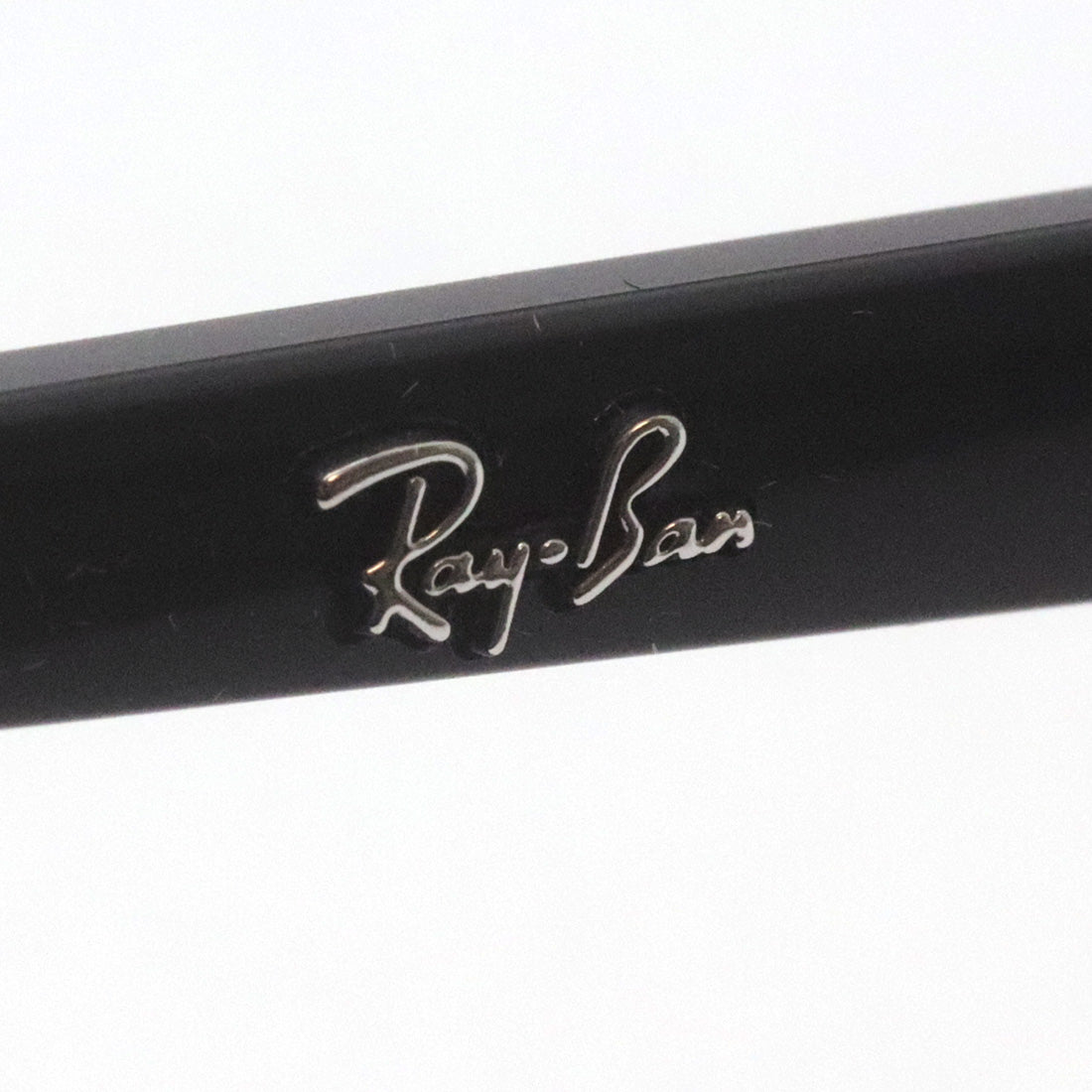 射线玻璃杯Ray-Ban RX4378VF 5943