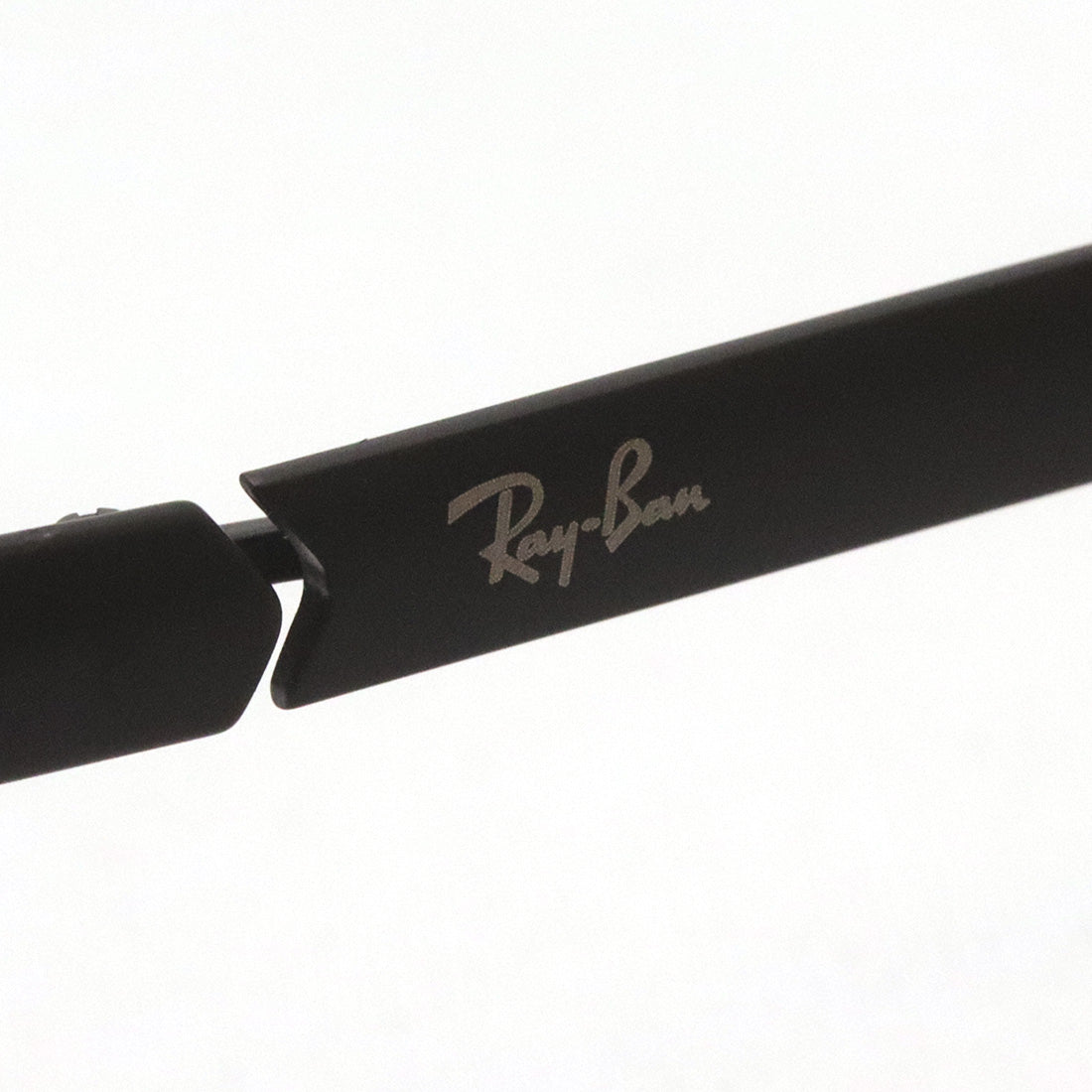 射线玻璃杯Ray-Ban RX6453D 2503