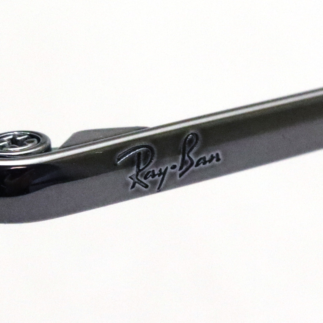 射线玻璃杯Ray-Ban RX6536 2502