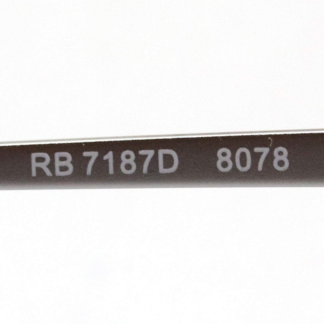 射线玻璃杯Ray-Ban RX7187D 8078