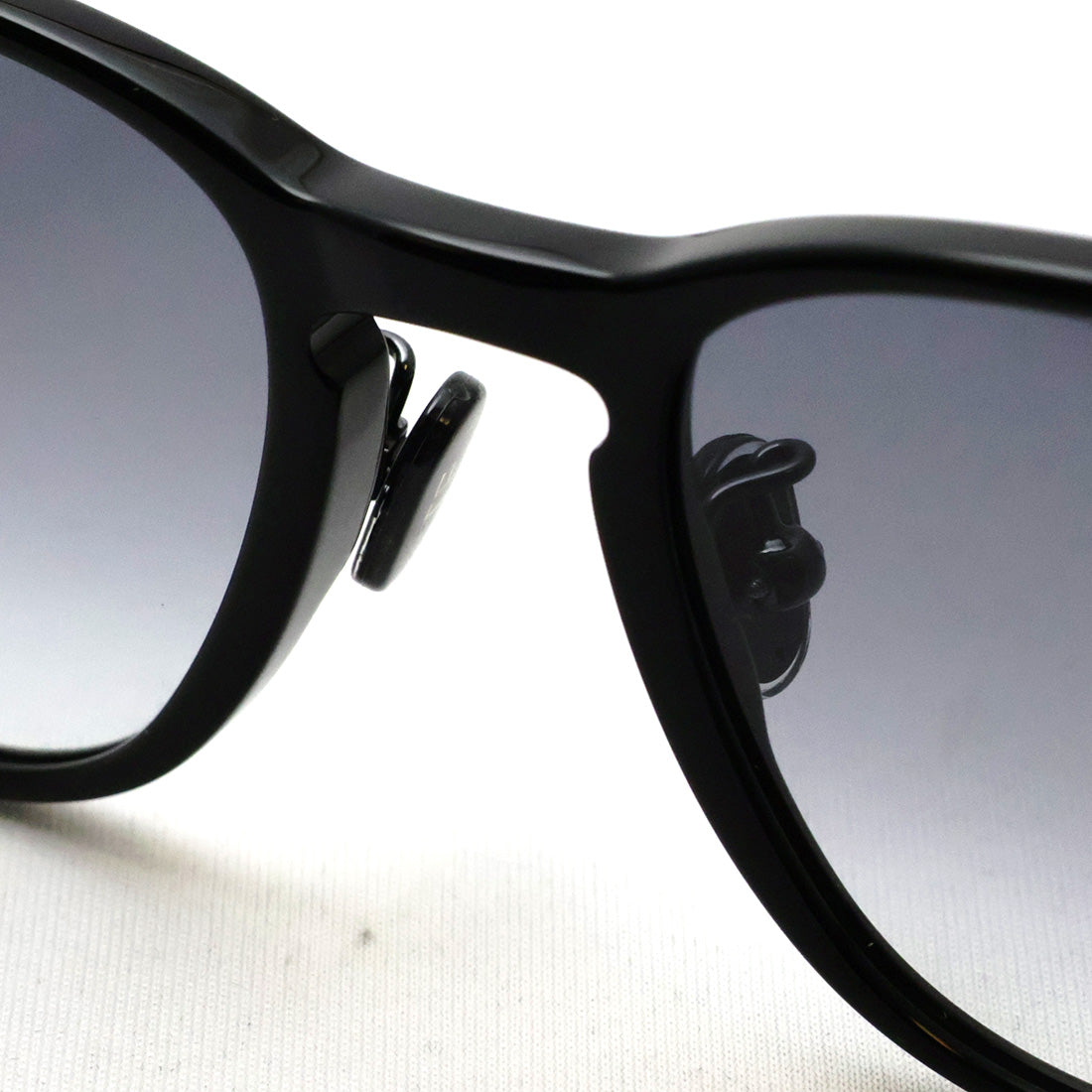 【TOM FORD/トムフォード】スクエア サングラス TF1048-D 01B 52