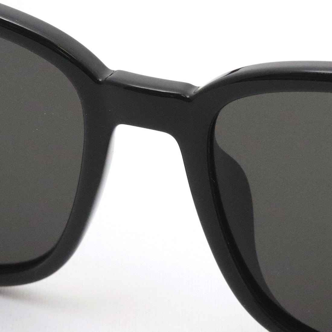 Gucci Sunglasses GUCCI GG0637SK 001
