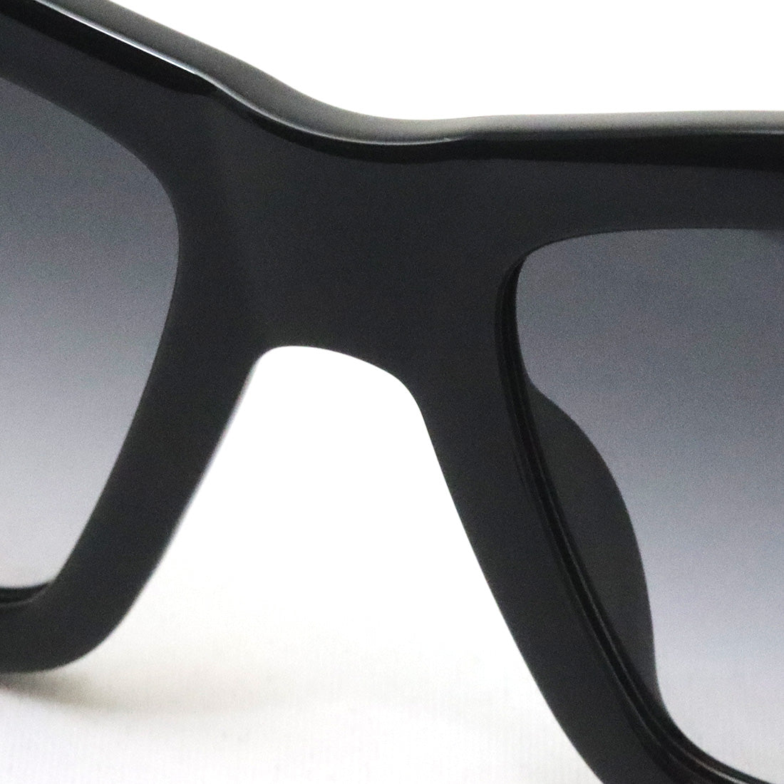 Gucci Sunglasses GUCCI GG1714S 001