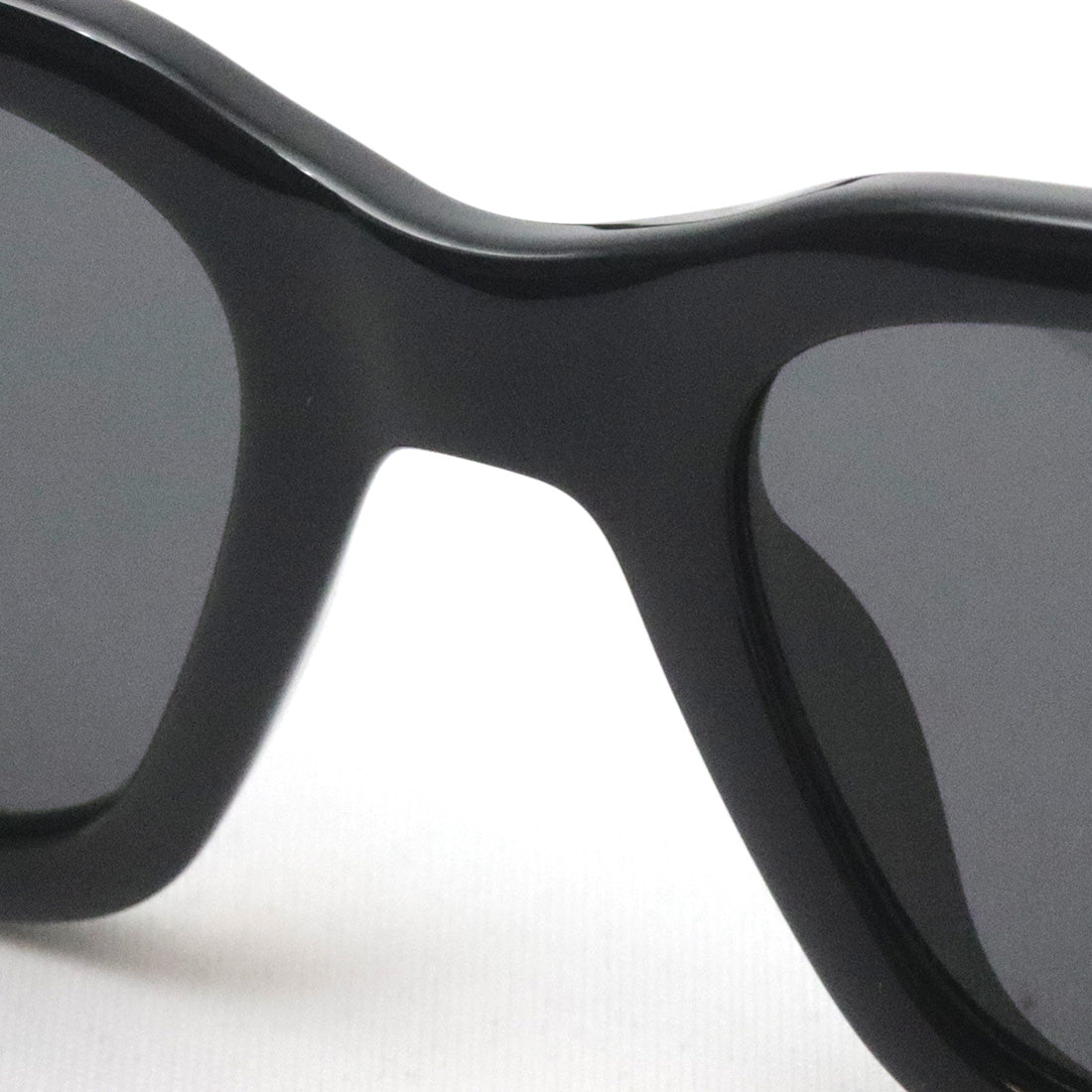 Gucci Sunglasses GUCCI GG1857S 001