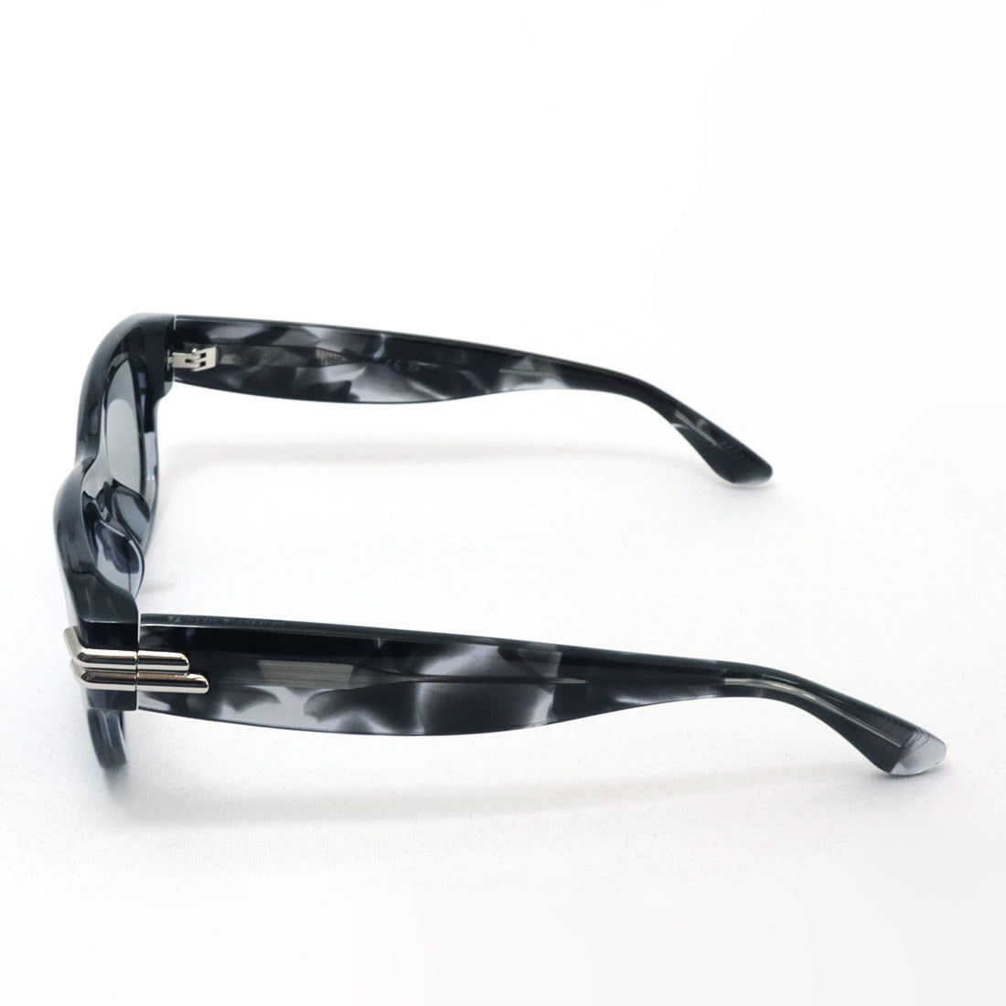 ボッテガ ヴェネタ サングラス BOTTEGA VENETA BV1323SK 002