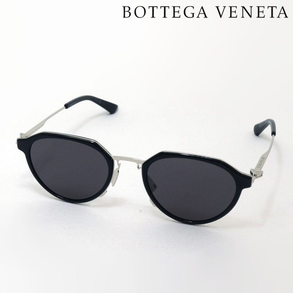 ブラック/グレーミトレ スクエア サングラス| Bottega Veneta® 日本
