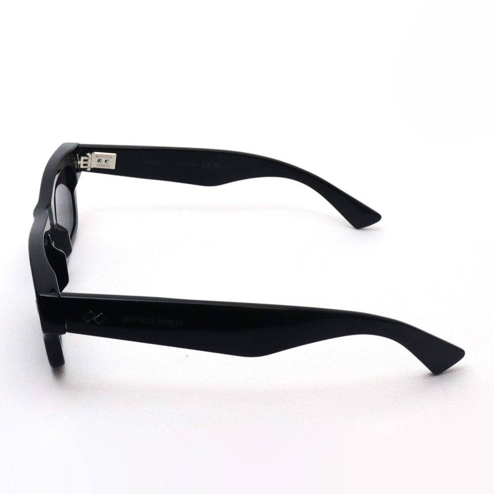 Bottega Veneta ネイビーサングラス　ケース付き ボッテガ ヴェネタ サングラス BOTTEGA VENETA BV1351S 001