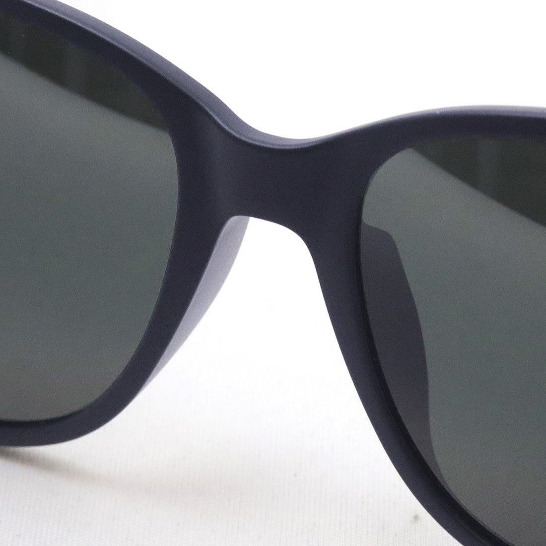 Maui Jim polarized sunglasses Maui Jim MJ0650SA 002 56