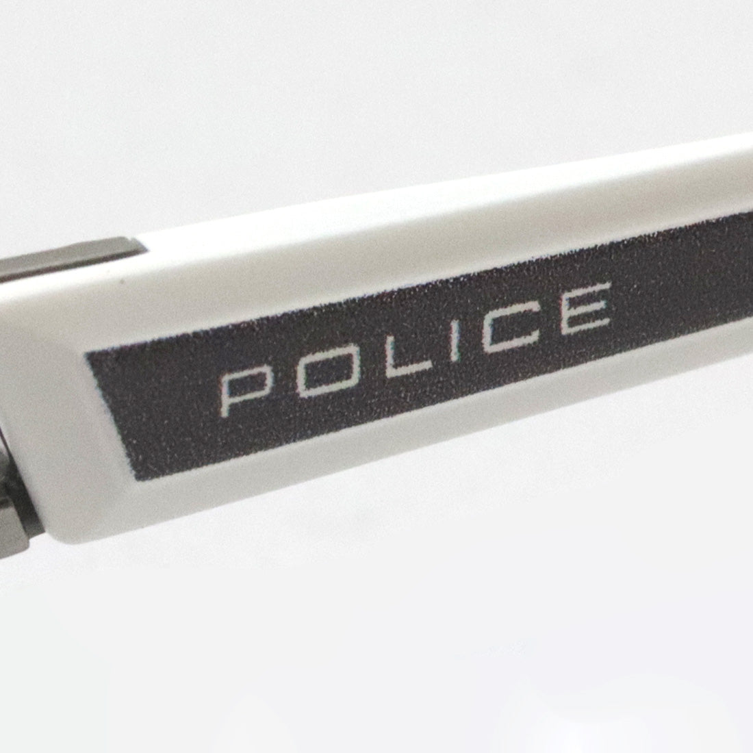 Policía de anteojos Police VPL419J 0S11