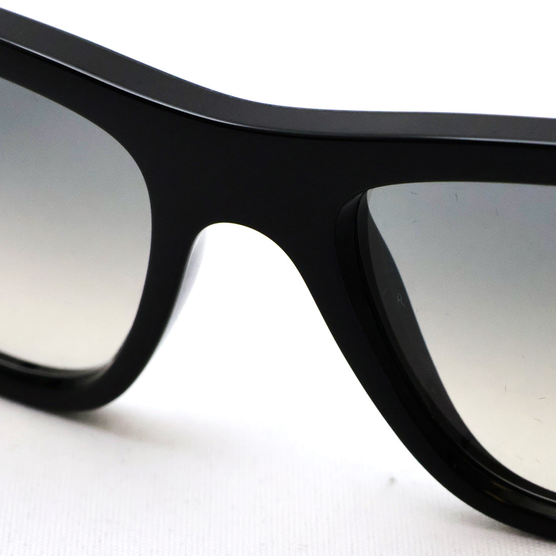 レイバン サングラス Ray-Ban RB2225 90132 57 59 幾何学形 スクエア ブラック系