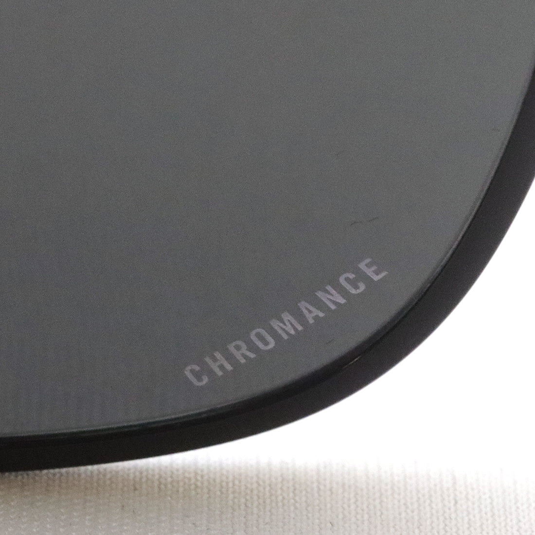 射线阳台偏光太阳镜Ray-Ban RB3720 002K8