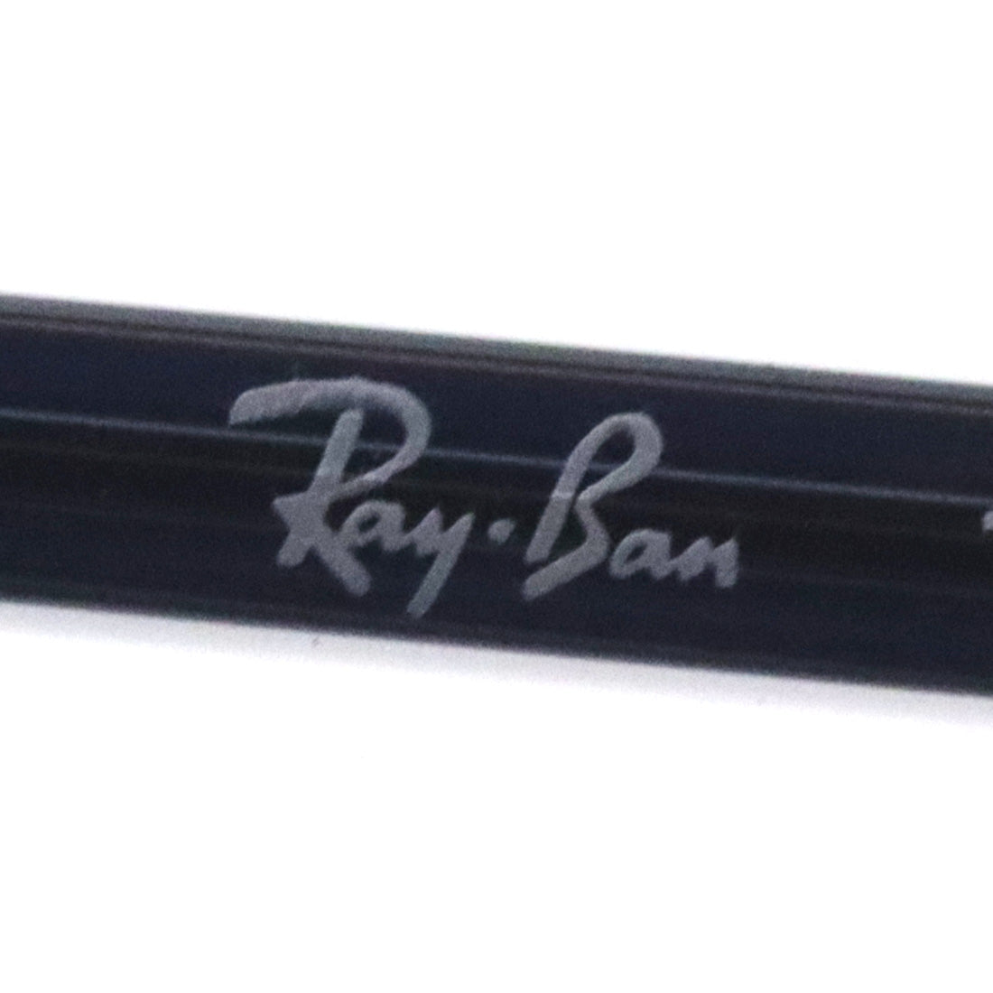 Outlet Ray-Ban Sunglasses Ray-Ban RB4397 668071 Corrigan