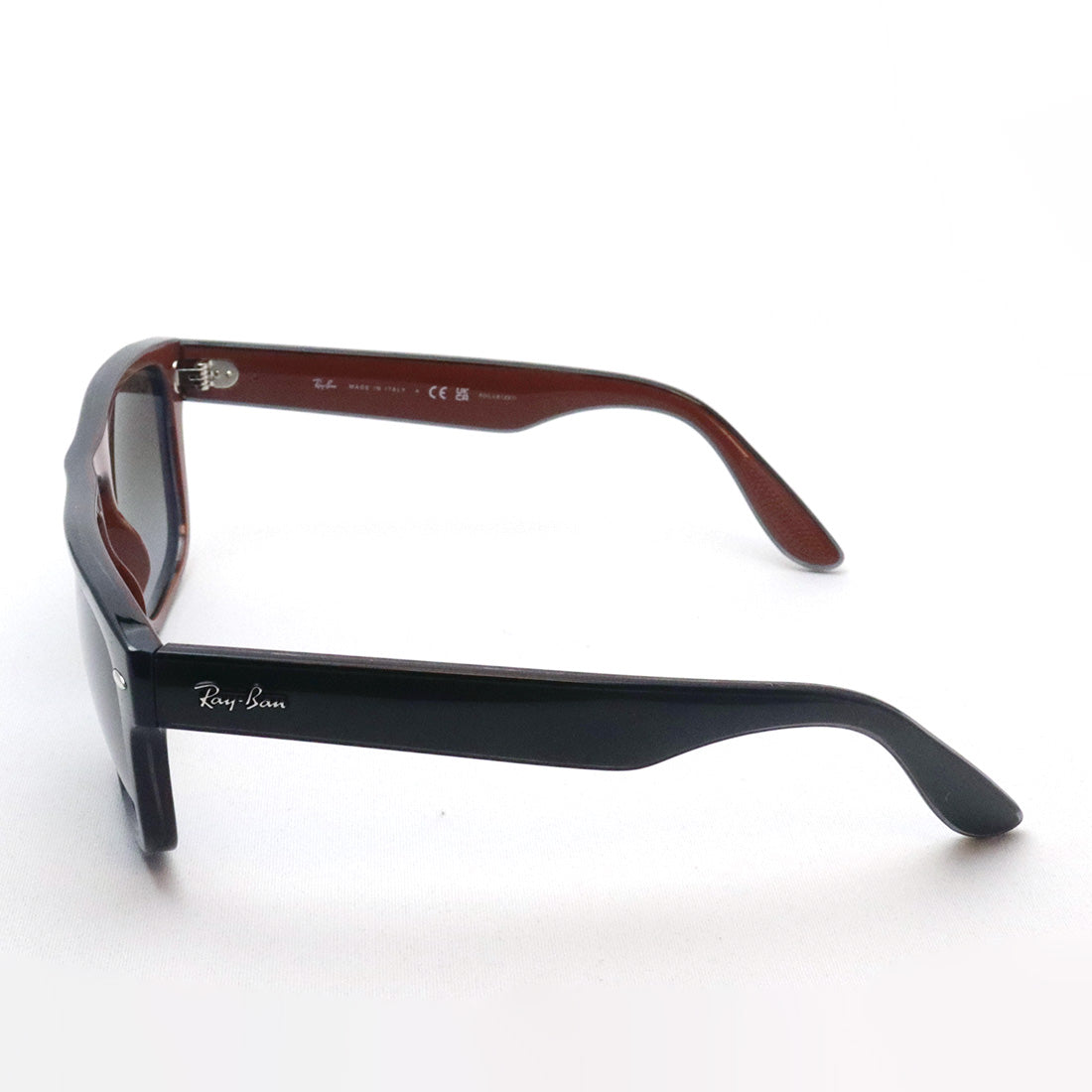 Gafas de sol polarizadas de Ray-Ban Ray-Ban RB4407 6732T5