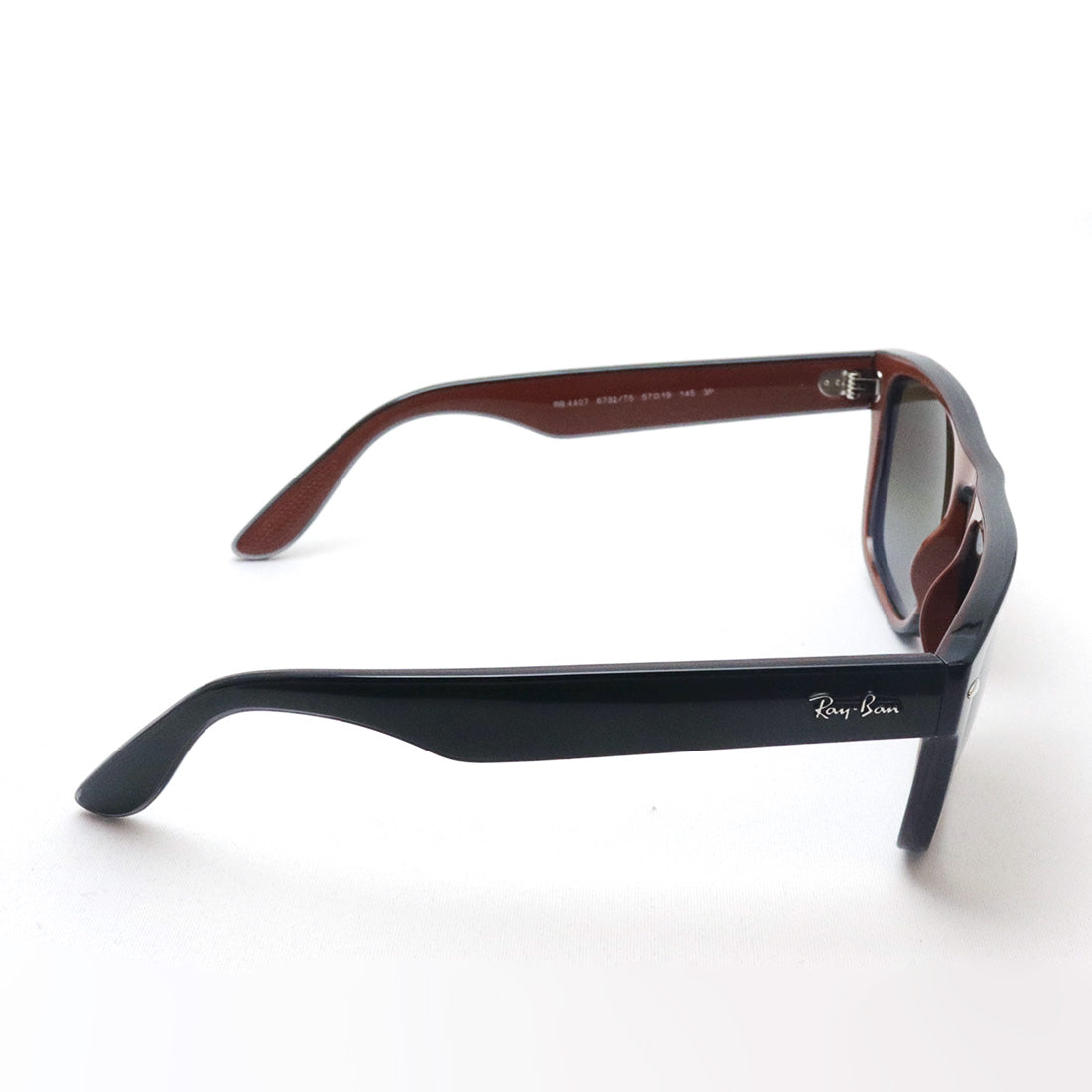 Gafas de sol polarizadas de Ray-Ban Ray-Ban RB4407 6732T5