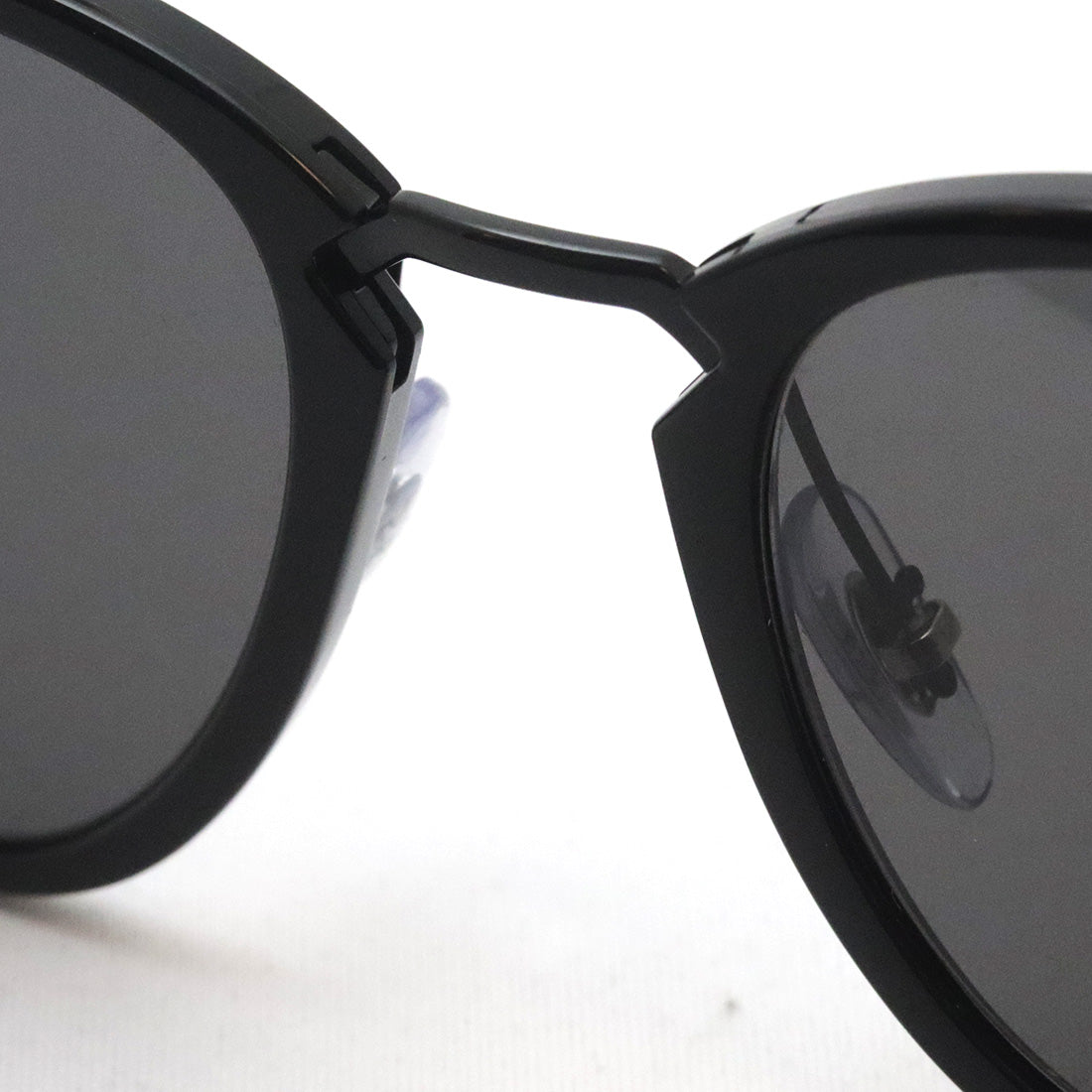 Ray-Ban sunglasses Ray-Ban RB4451 601B1 50 53 Wellington