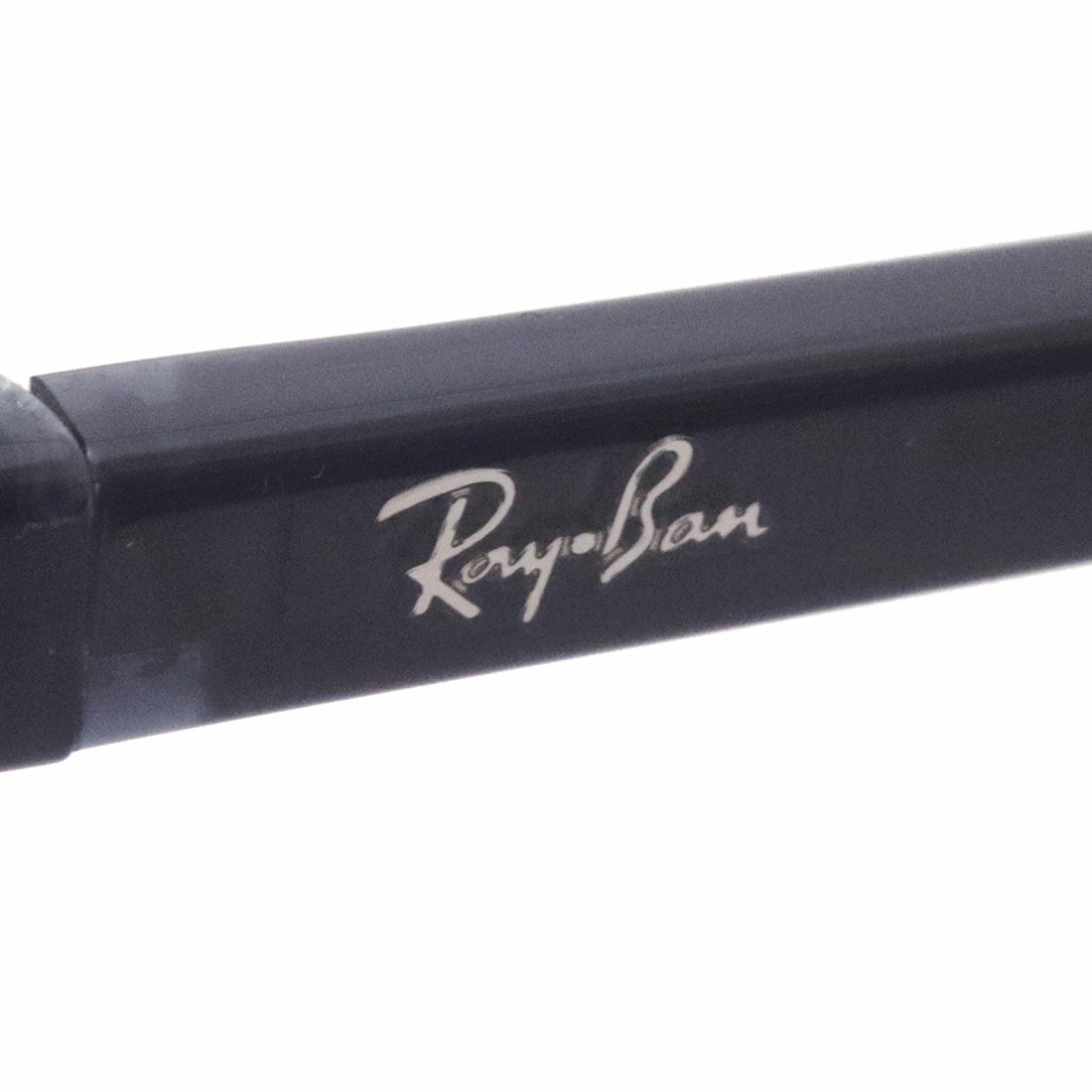 射线玻璃杯Ray-Ban RX5362 8309