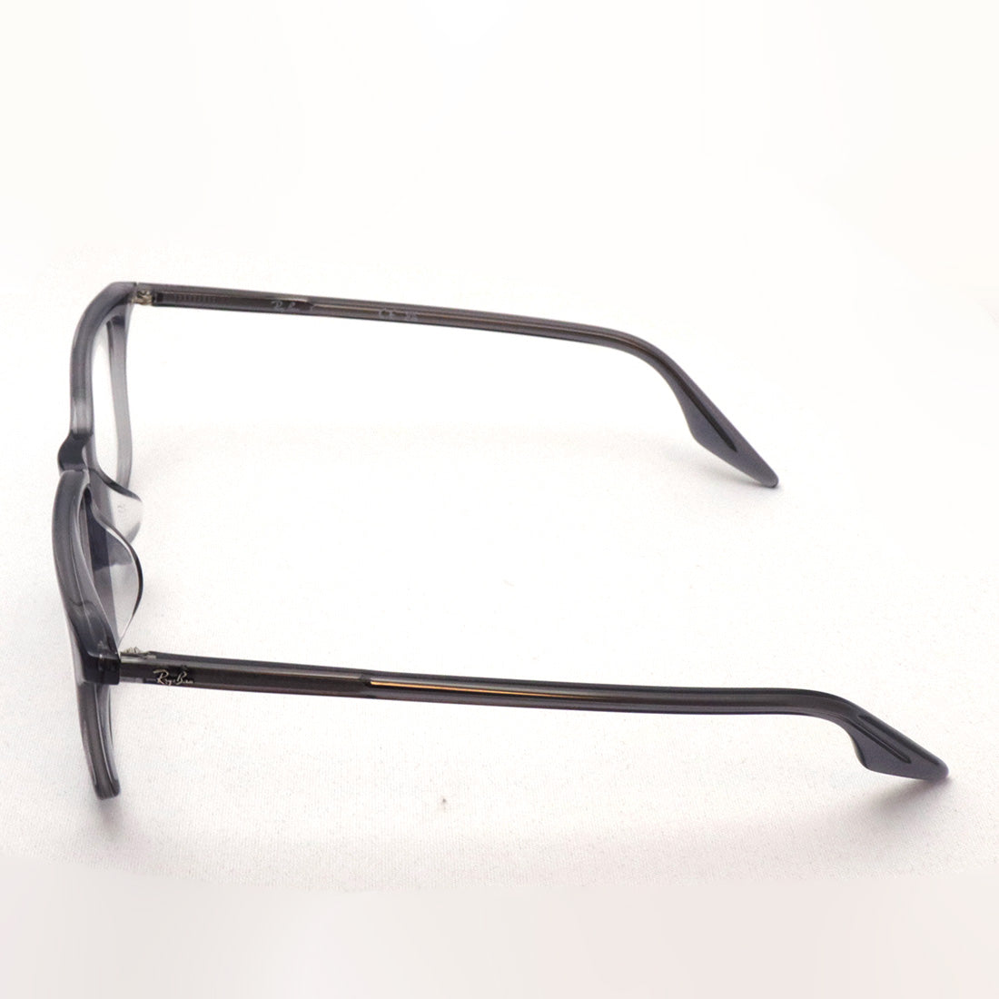 射线玻璃杯Ray-Ban RX5421F 8268