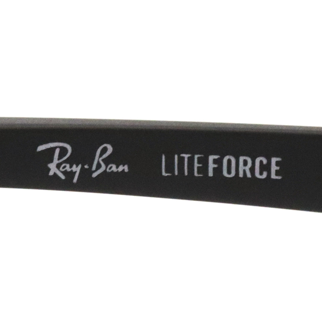 射线玻璃杯Ray-Ban RX6513 2890