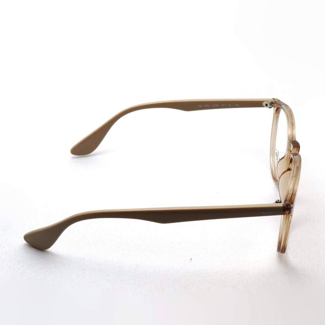 射线玻璃杯Ray-Ban RX7046 8339