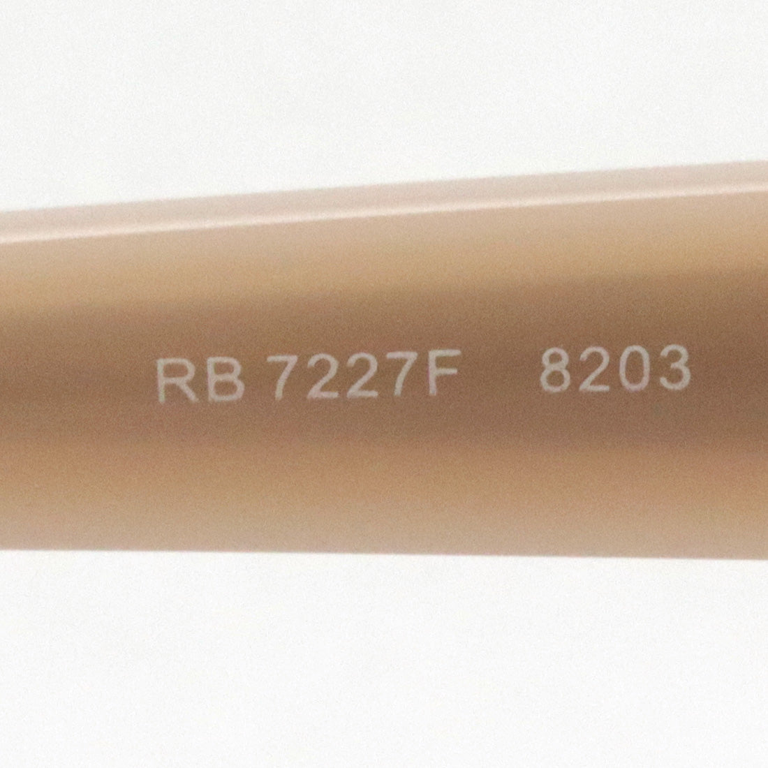 射线玻璃杯Ray-Ban RX7227F 8203