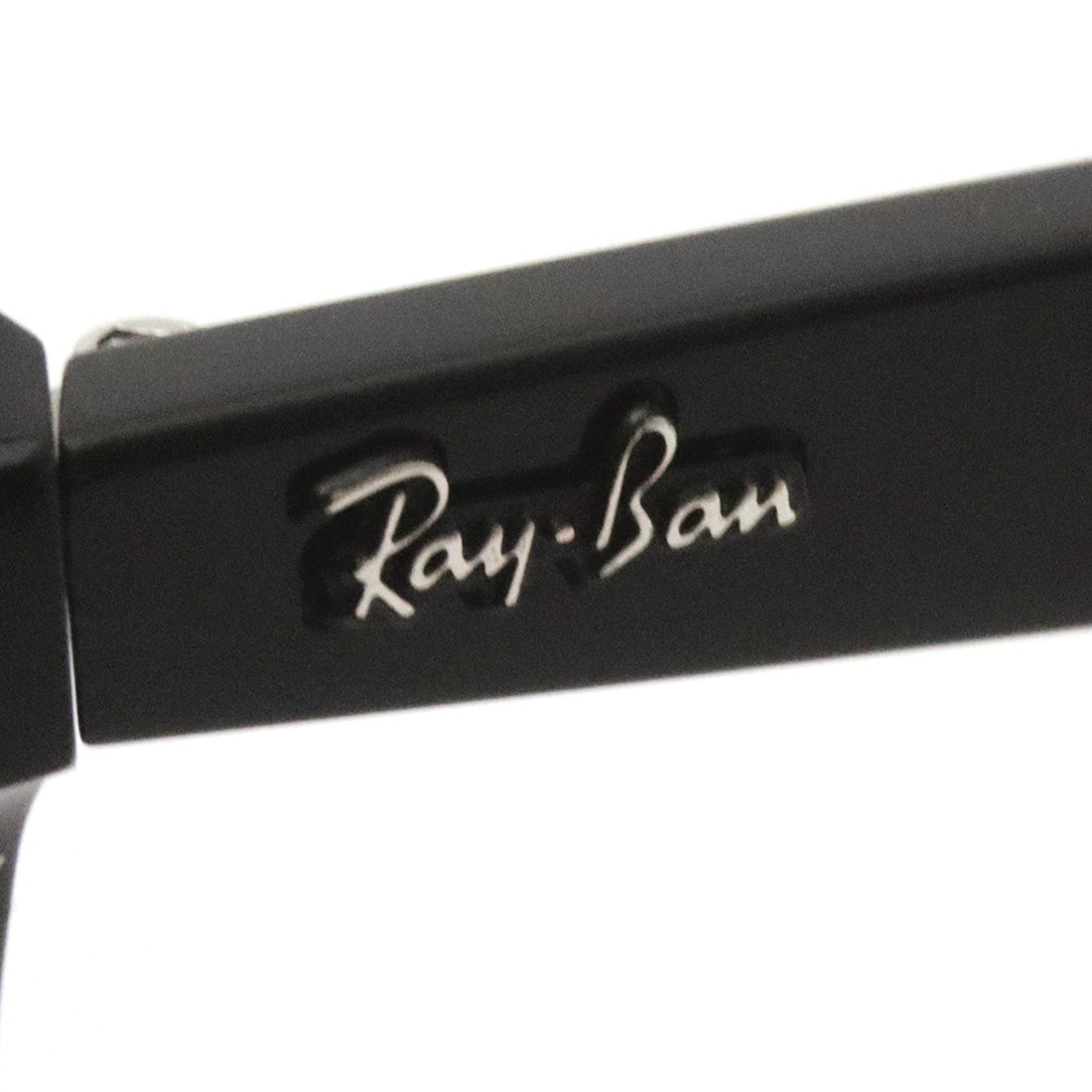 射线玻璃杯Ray-Ban RX7680V 2000