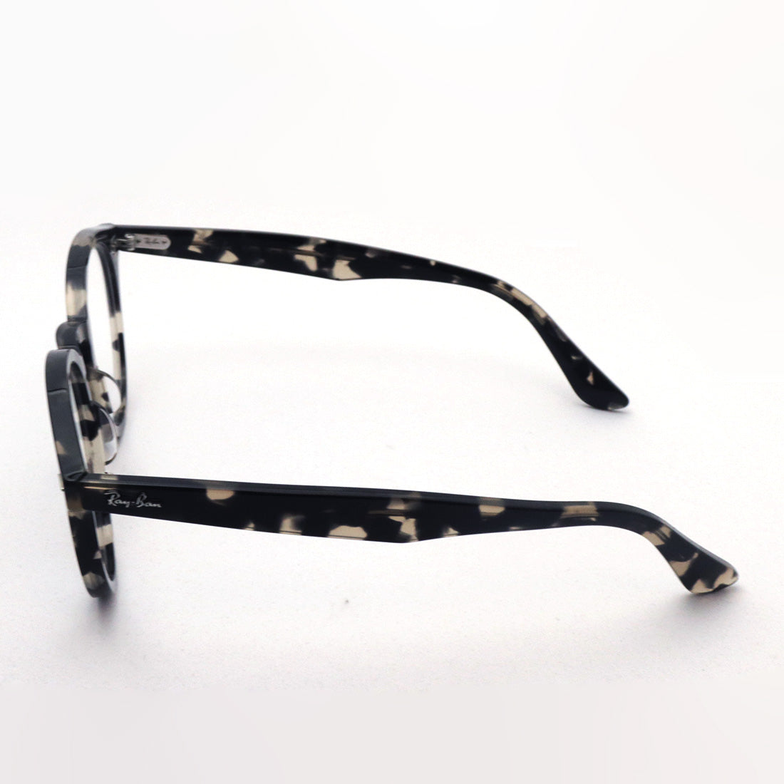 射线玻璃杯Ray-Ban RX7680V 8117