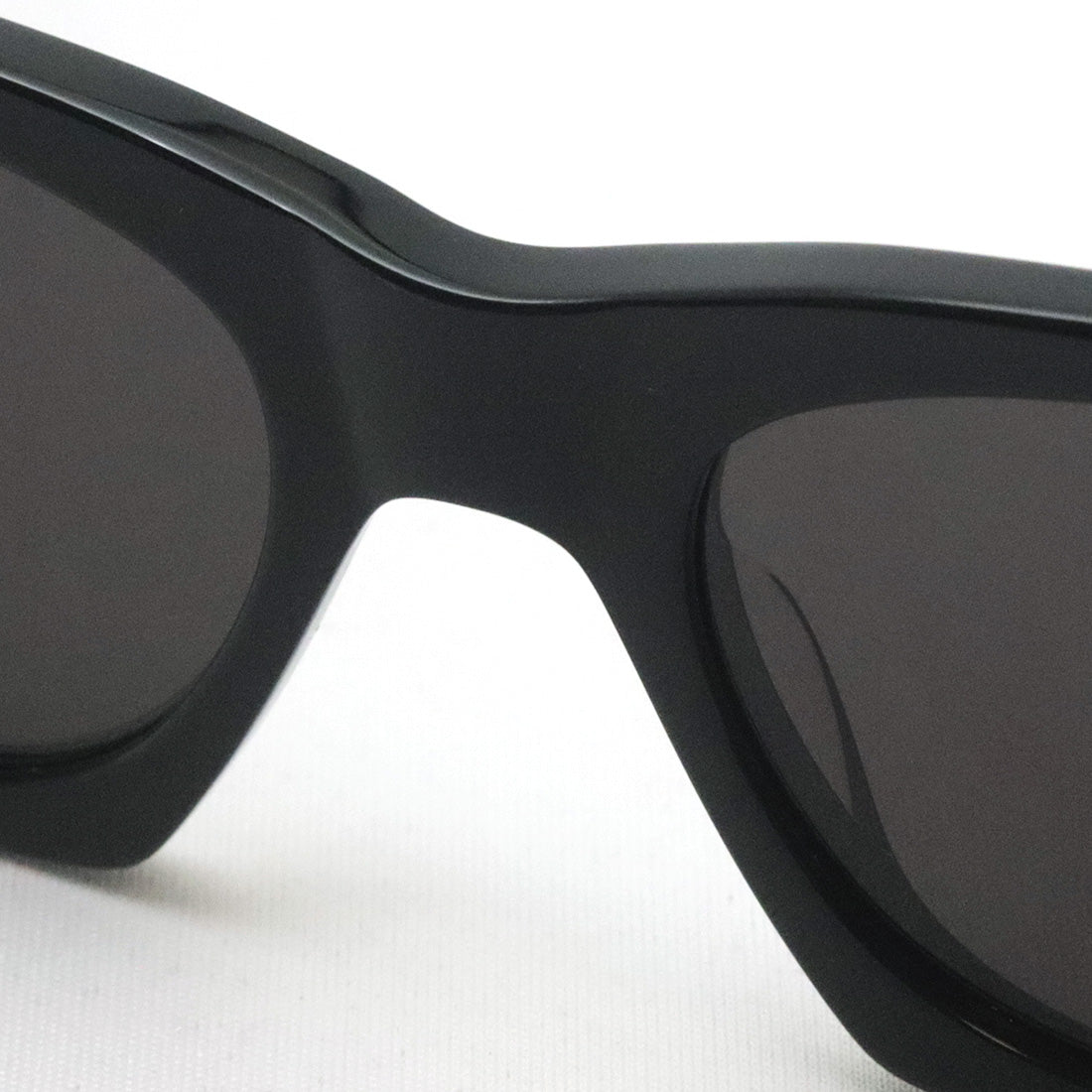 Saint Laurent sunglasses SAINT LAURENT SL402 001